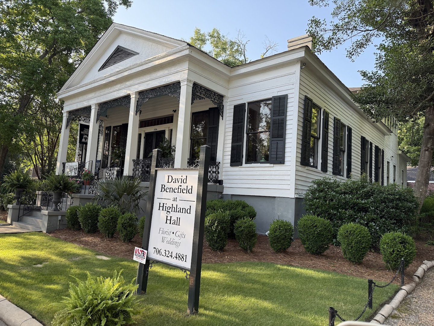 David Benefield at Highland Hall | Florist in Columbus, Georgia | Local ...